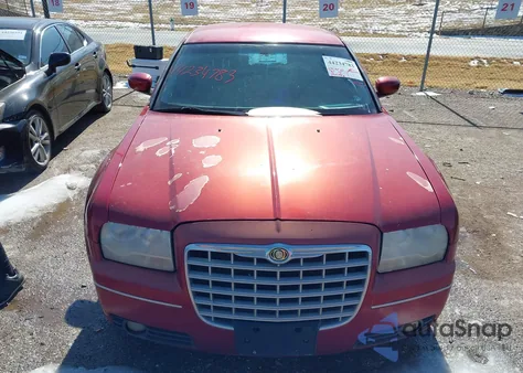 2007 Chrysler 300 Touring z USA, uszkodzony, nr VIN 2C3KA53G17H835210